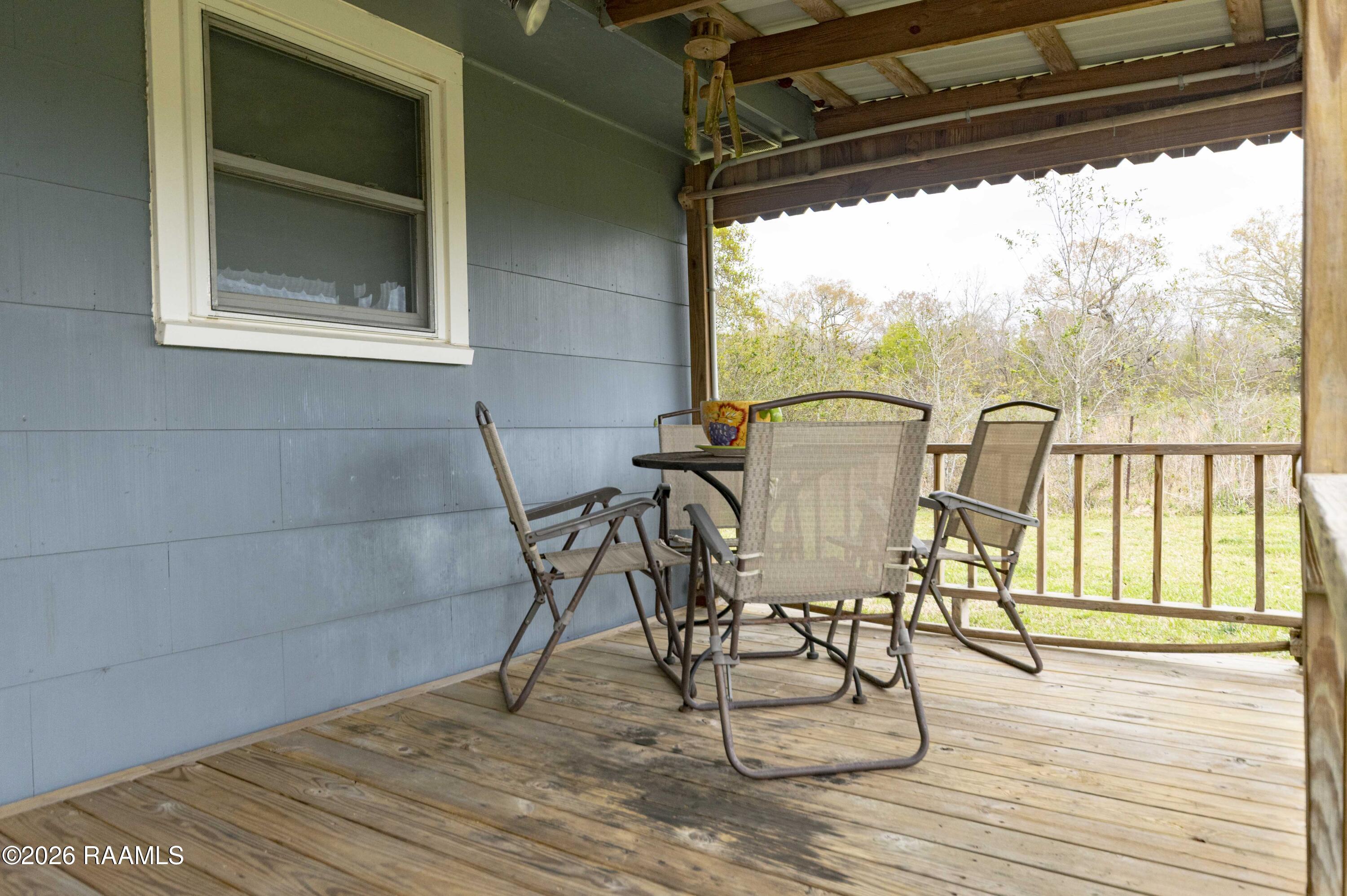 3230 Amerada Road Kaplan, LA 70548 - Photo 14 of 22 Front Porch 2