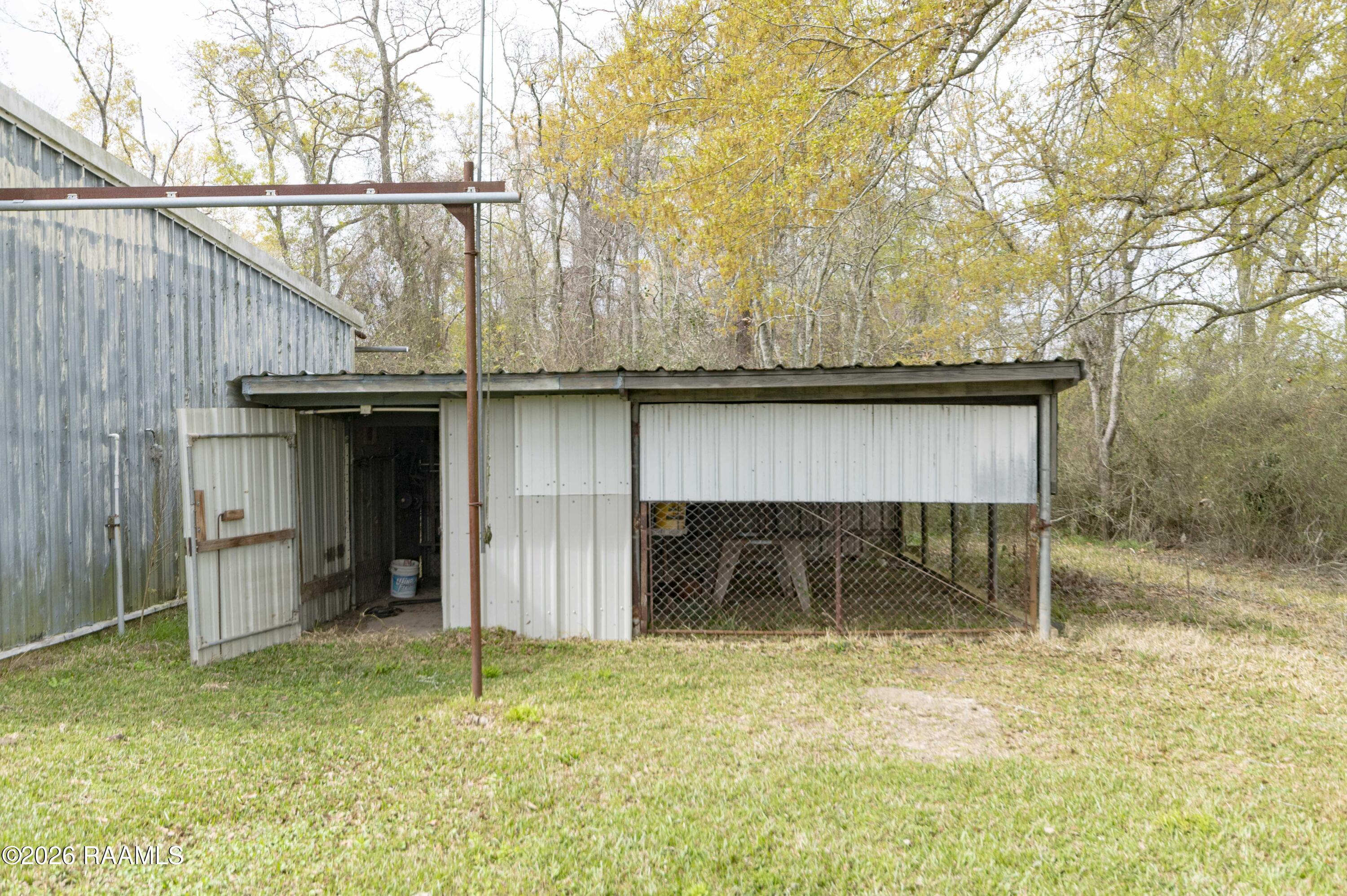 3230 Amerada Road Kaplan, LA 70548 - Photo 19 of 22 Kennel 1