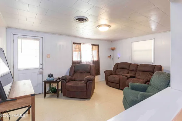 $149,900 | 3230 Amerada Road, Kaplan, LA 70548