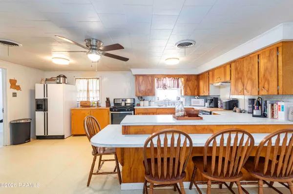 $149,900 | 3230 Amerada Road, Kaplan, LA 70548