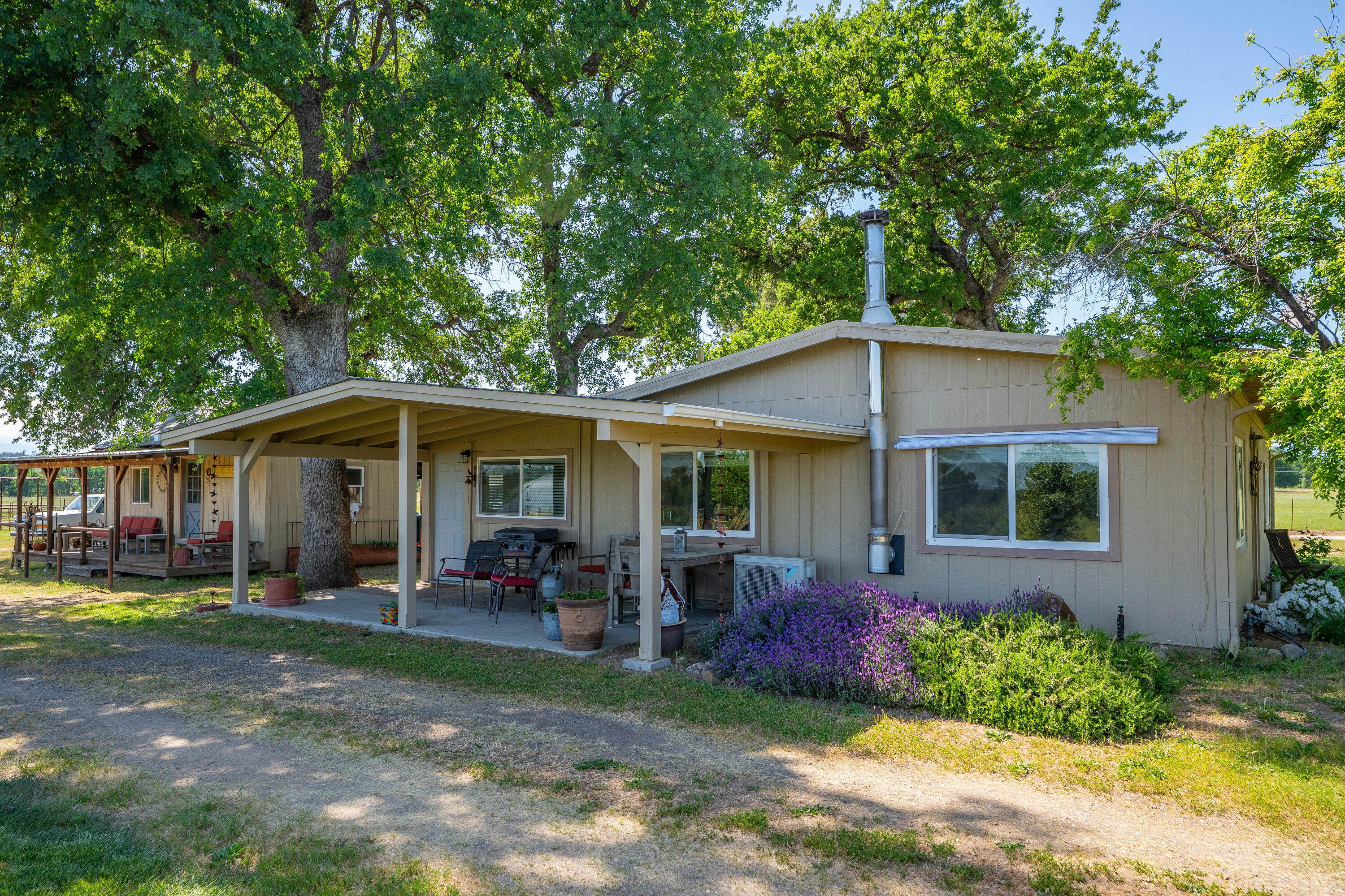 16857 Gas Point Road Cottonwood, CA 96022 - Photo 11 of 40 141-3141 Meadow Oak Ln - EG-17
