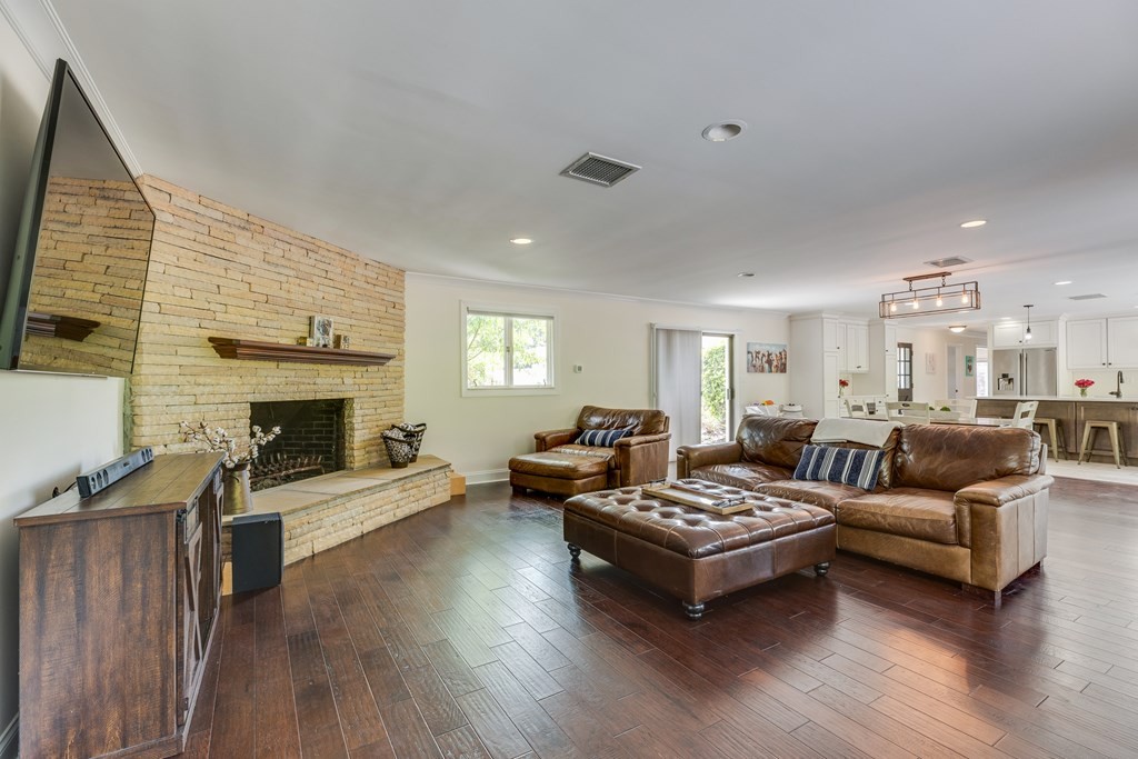 7652 Charlton Road Knoxville, TN 37920 - Photo 4 of 23 Gallery Image 4