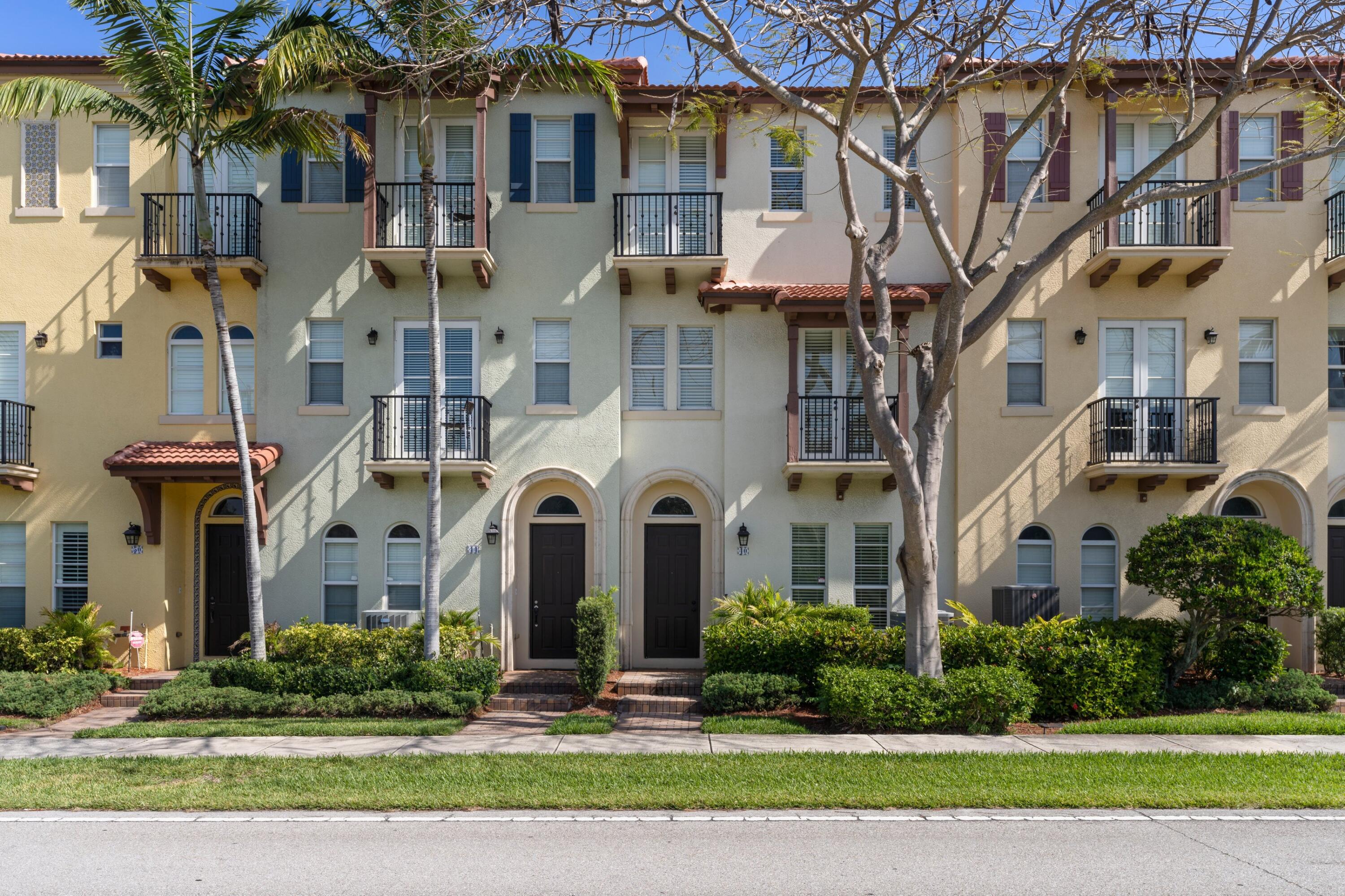 40 Via Floresta Drive Boca Raton, FL 33487 - Photo 1 of 40 DSC09644.jpg-SMALL