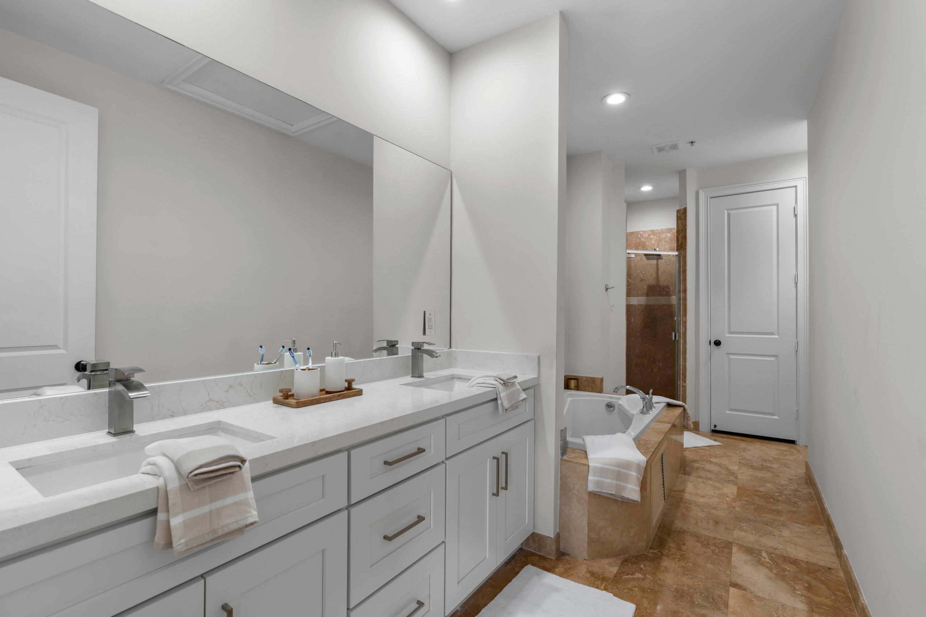 40 Via Floresta Drive Boca Raton, FL 33487 - Photo 25 of 40 DSC09574.jpg-SMALL