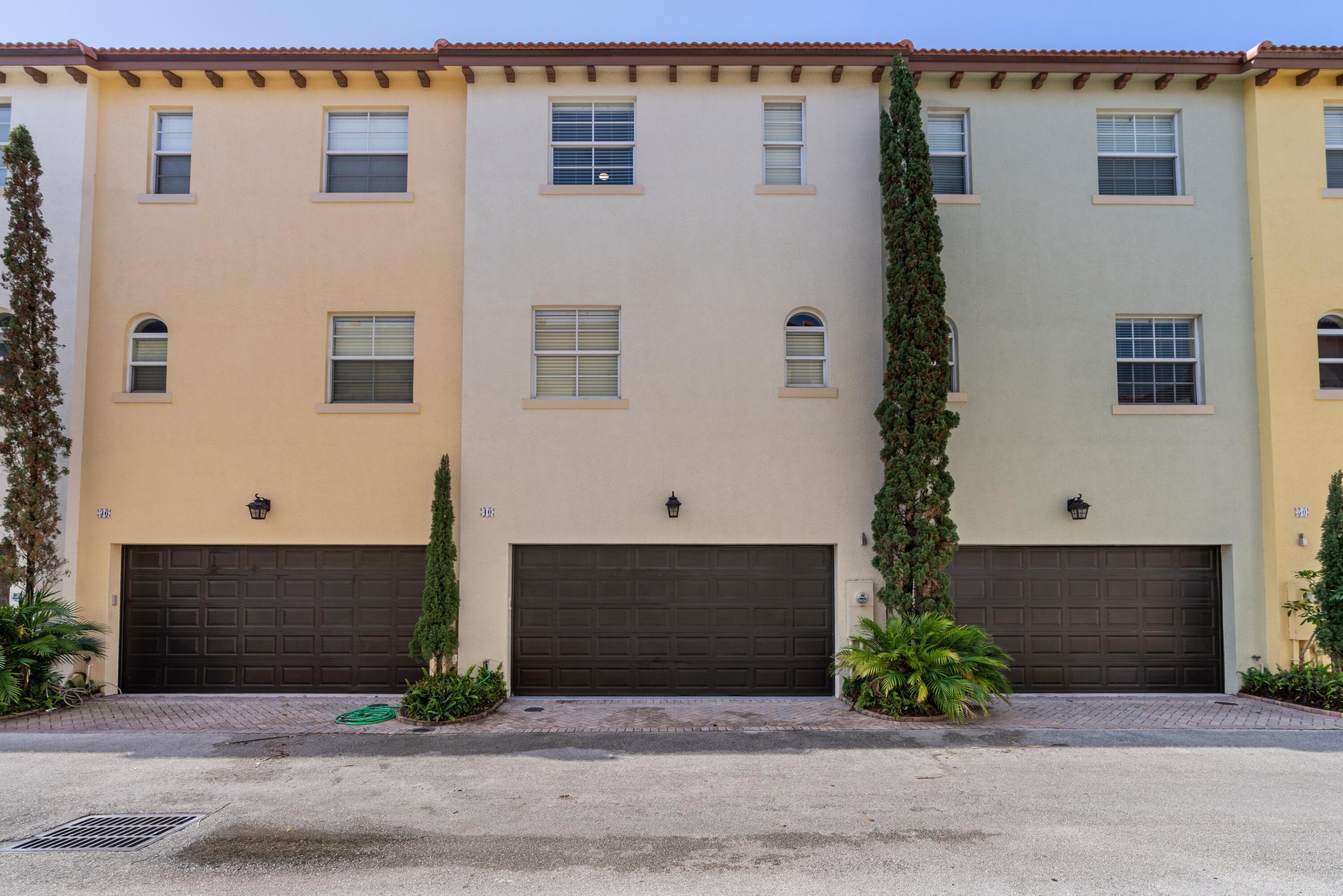 40 Via Floresta Drive Boca Raton, FL 33487 - Photo 3 of 40 DSC09619.jpg-SMALL