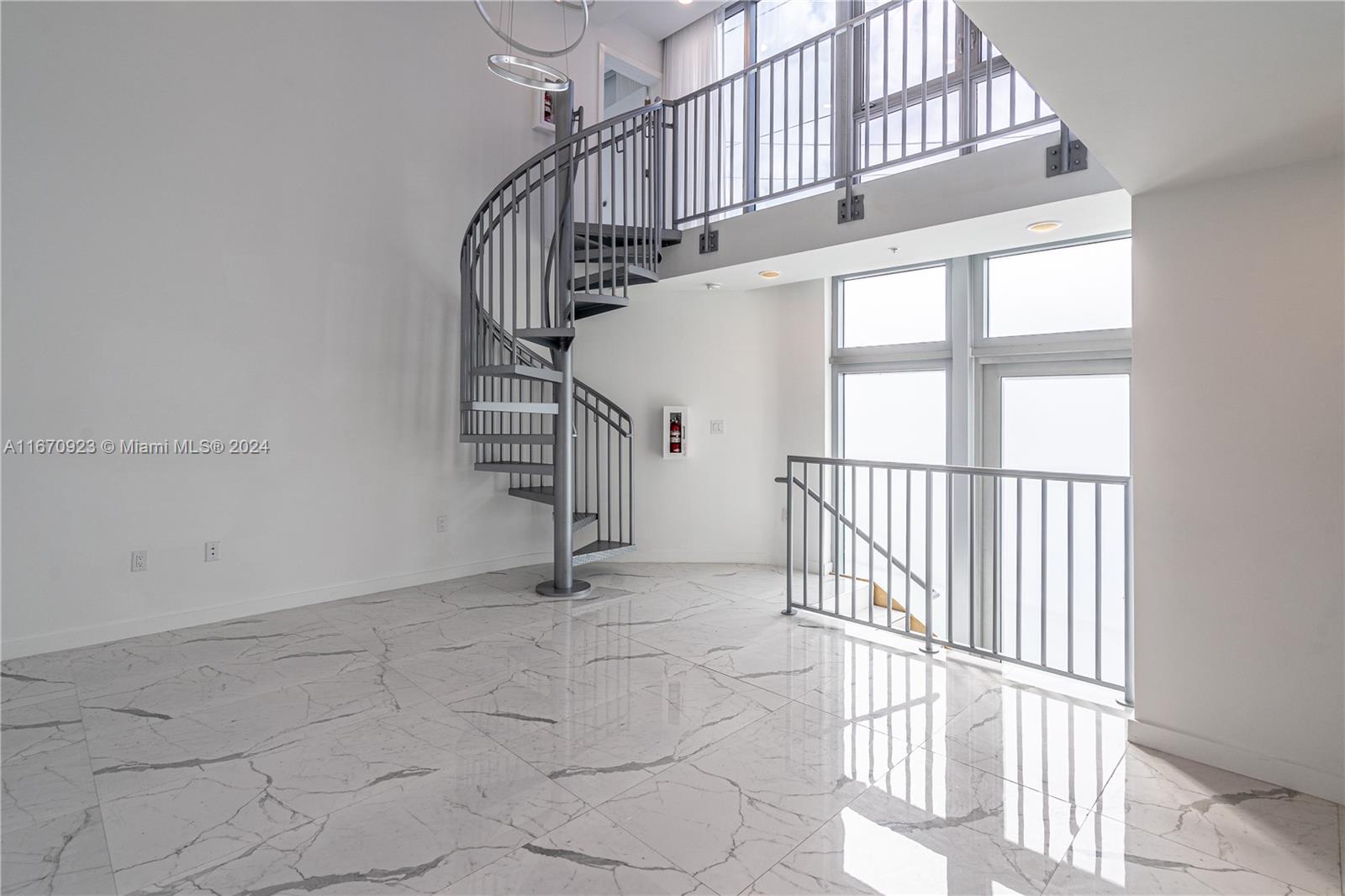 8425 Crespi Boulevard, Unit TH4 Miami Beach, FL 33141 - Photo 10 of 26 a view of entryway