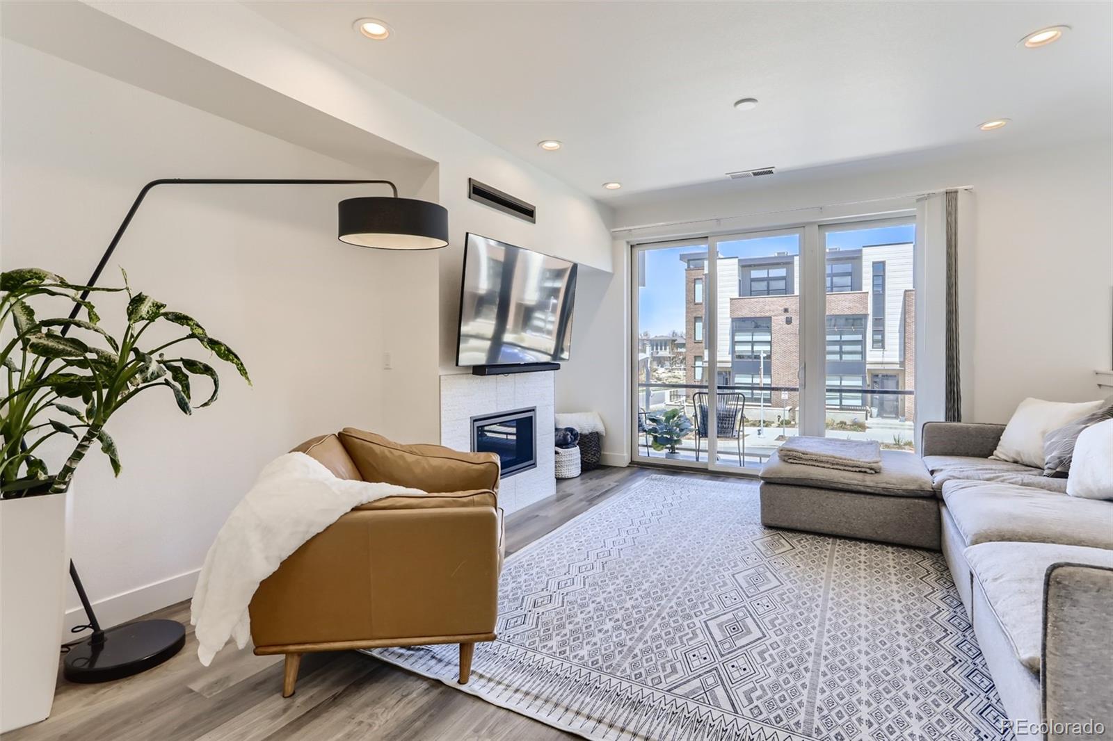 6820 East Lowry Boulevard Denver, CO 80230 - Photo 4 of 28