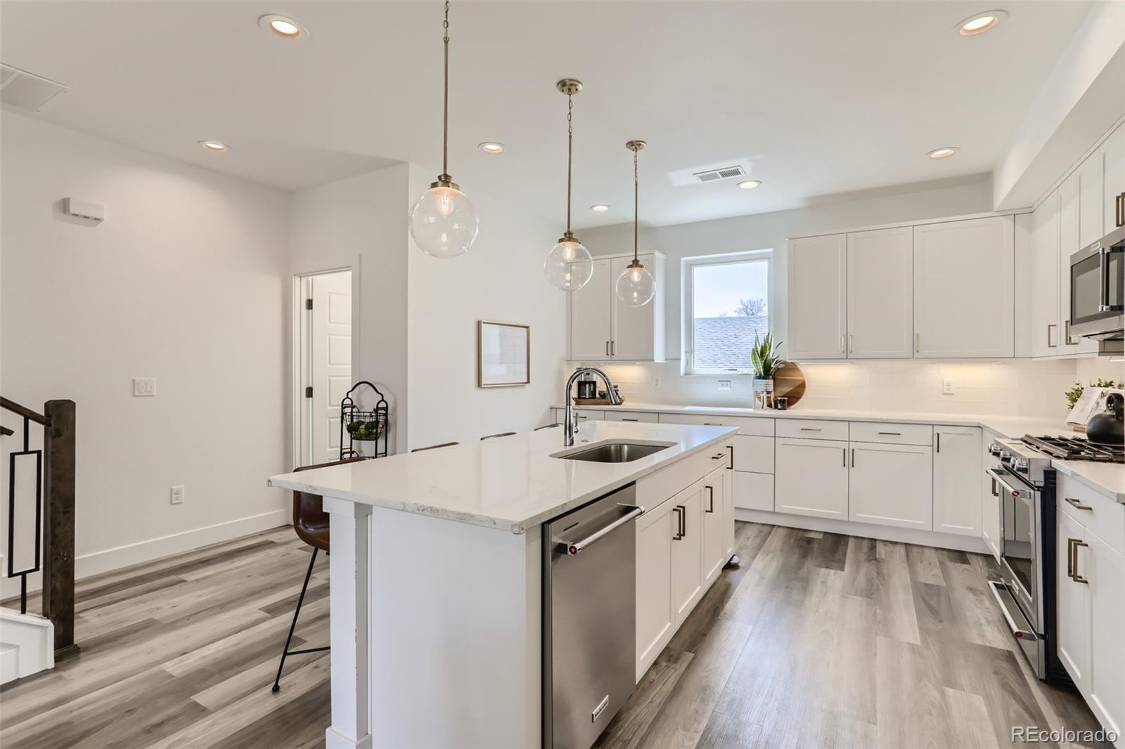 6820 East Lowry Boulevard Denver, CO 80230 - Photo 6 of 28