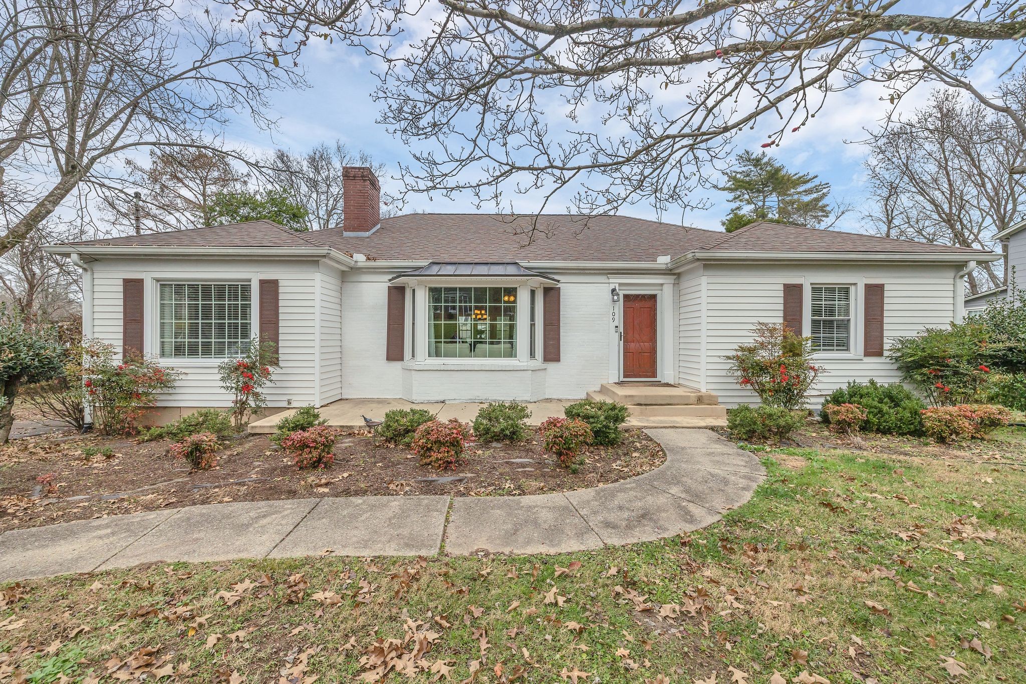 109 Audubon Road Shelbyville, TN 37160 - Photo 1 of 34 front view of a house with a yard