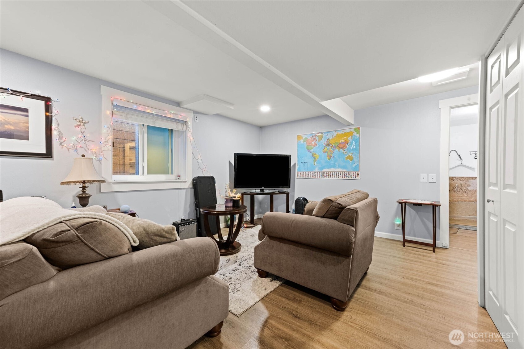 11621 16th Avenue South Seattle, WA 98168 - Photo 24 of 40