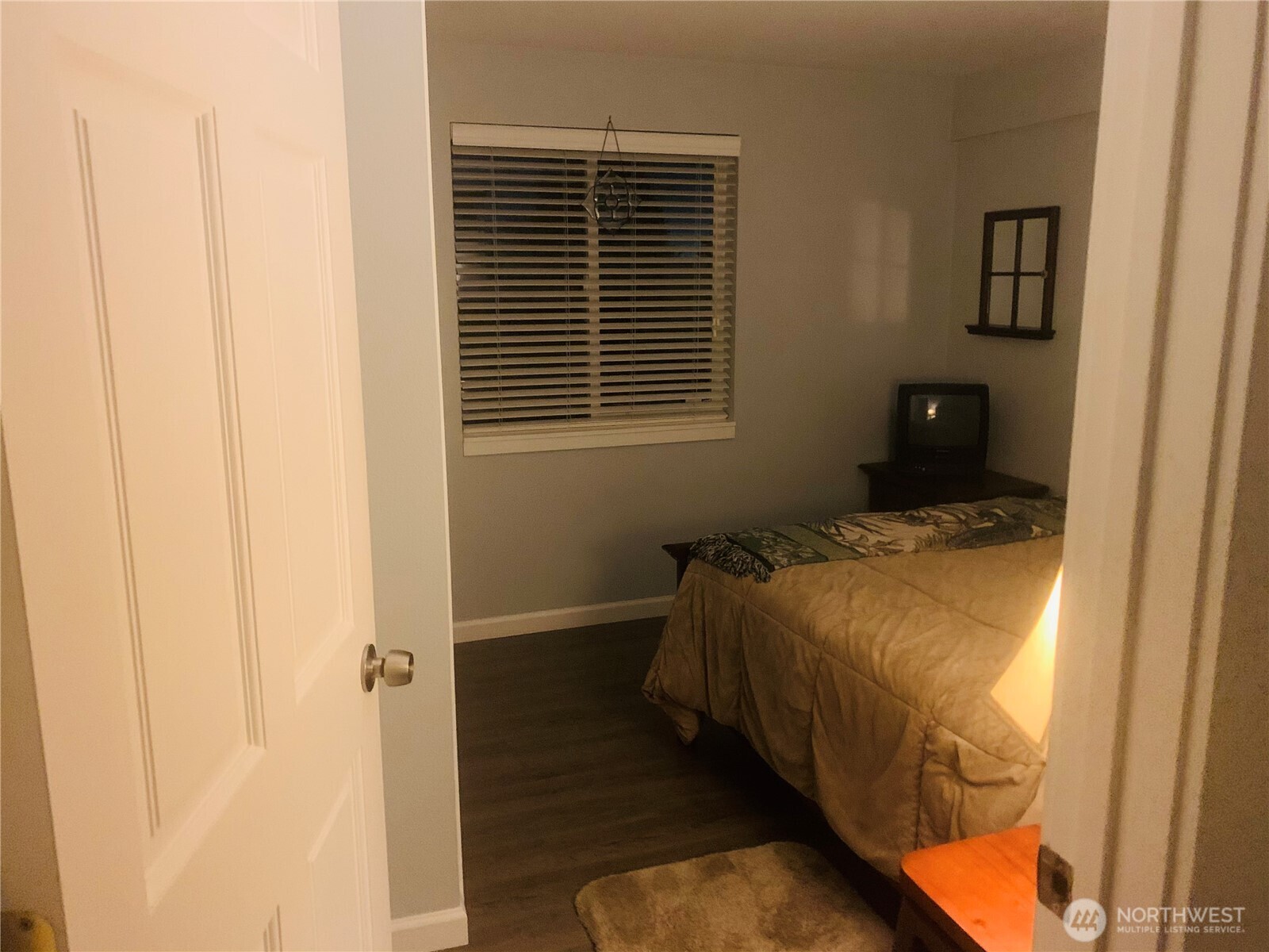 11621 16th Avenue South Seattle, WA 98168 - Photo 28 of 40