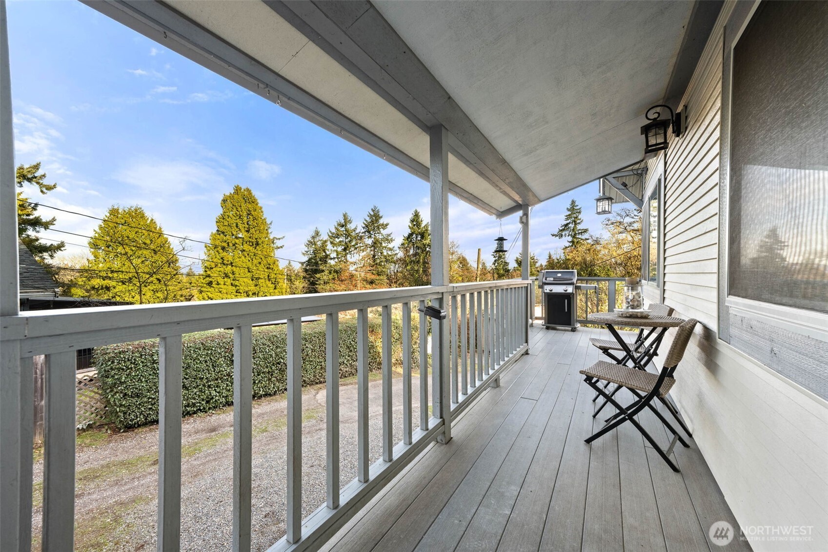 11621 16th Avenue South Seattle, WA 98168 - Photo 3 of 40