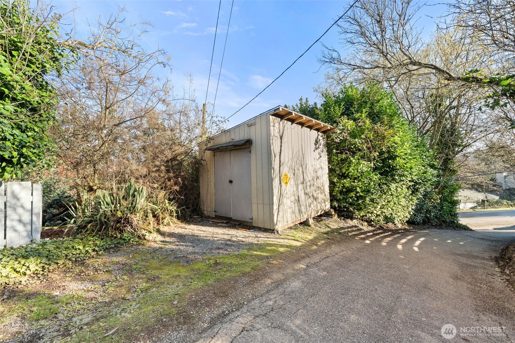 11621 16th Avenue South Seattle, WA 98168 - Photo 37 of 40