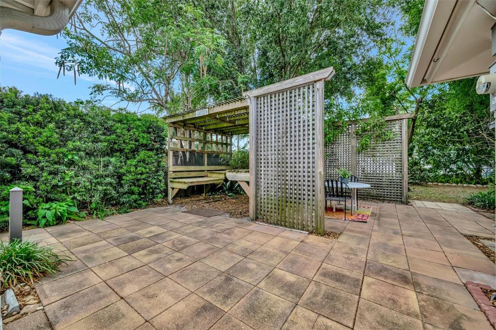 4478 Coco Ridge Circle Sarasota, FL 34233 - Photo 63 of 85