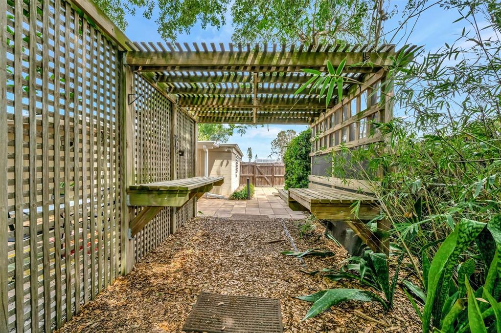 4478 Coco Ridge Circle Sarasota, FL 34233 - Photo 70 of 85