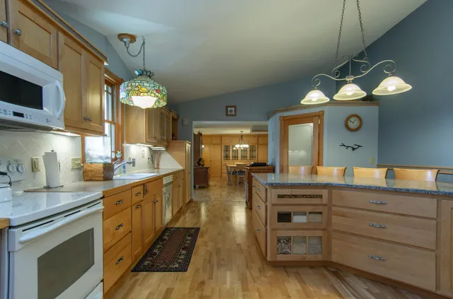 $589,000 | 47158 156th Place, Tamarack, MN 55787