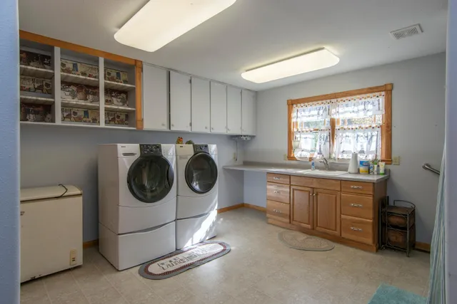 $589,000 | 47158 156th Place, Tamarack, MN 55787