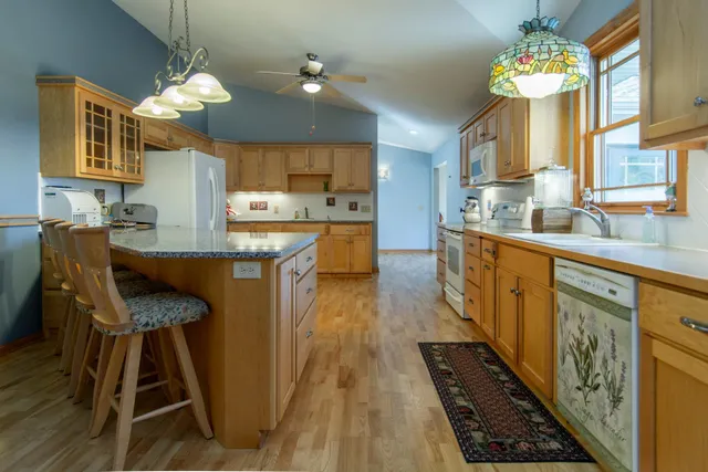 $589,000 | 47158 156th Place, Tamarack, MN 55787