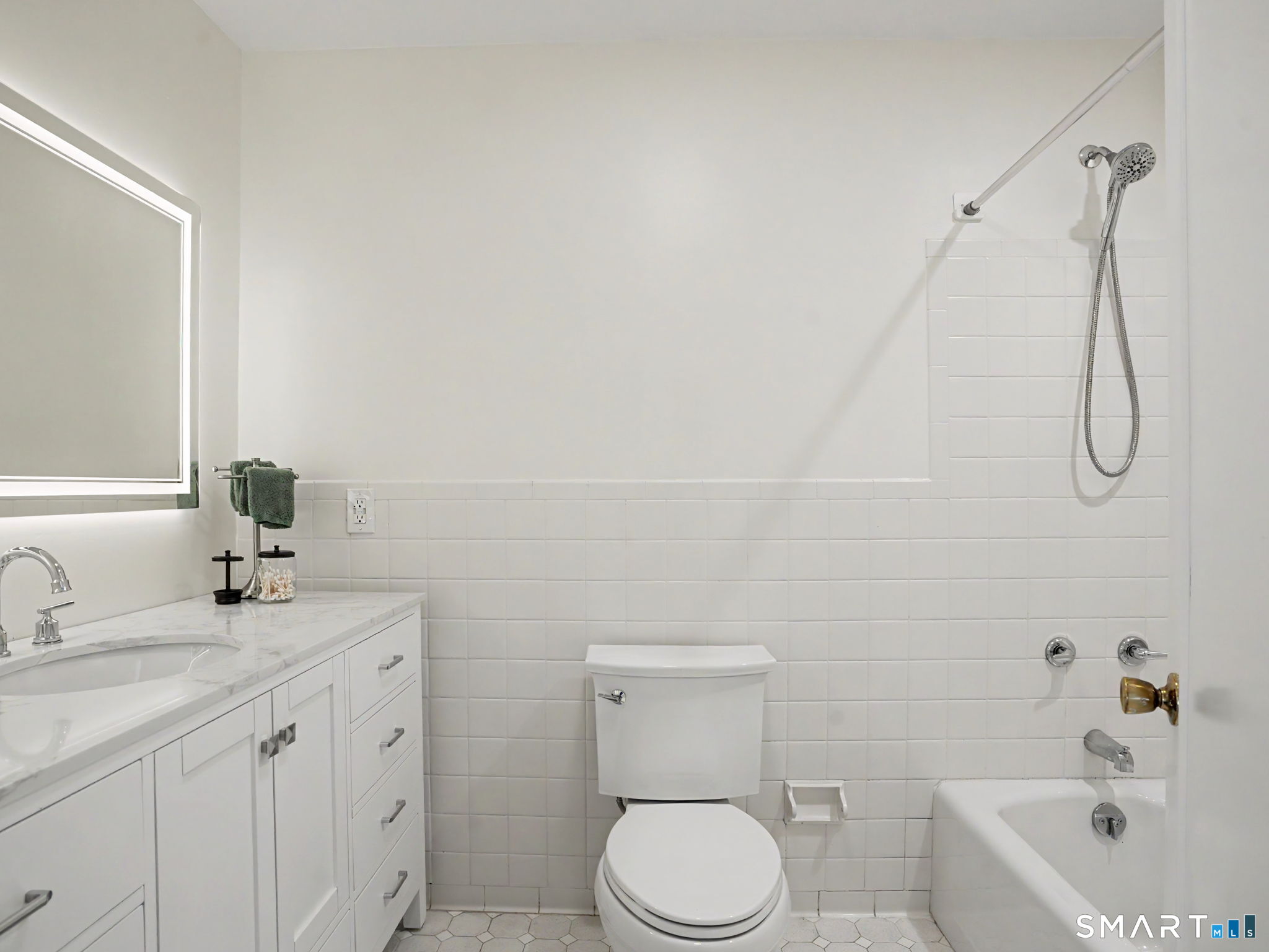 2 Studio Lane Norwalk, CT 06850 - Photo 20 of 33