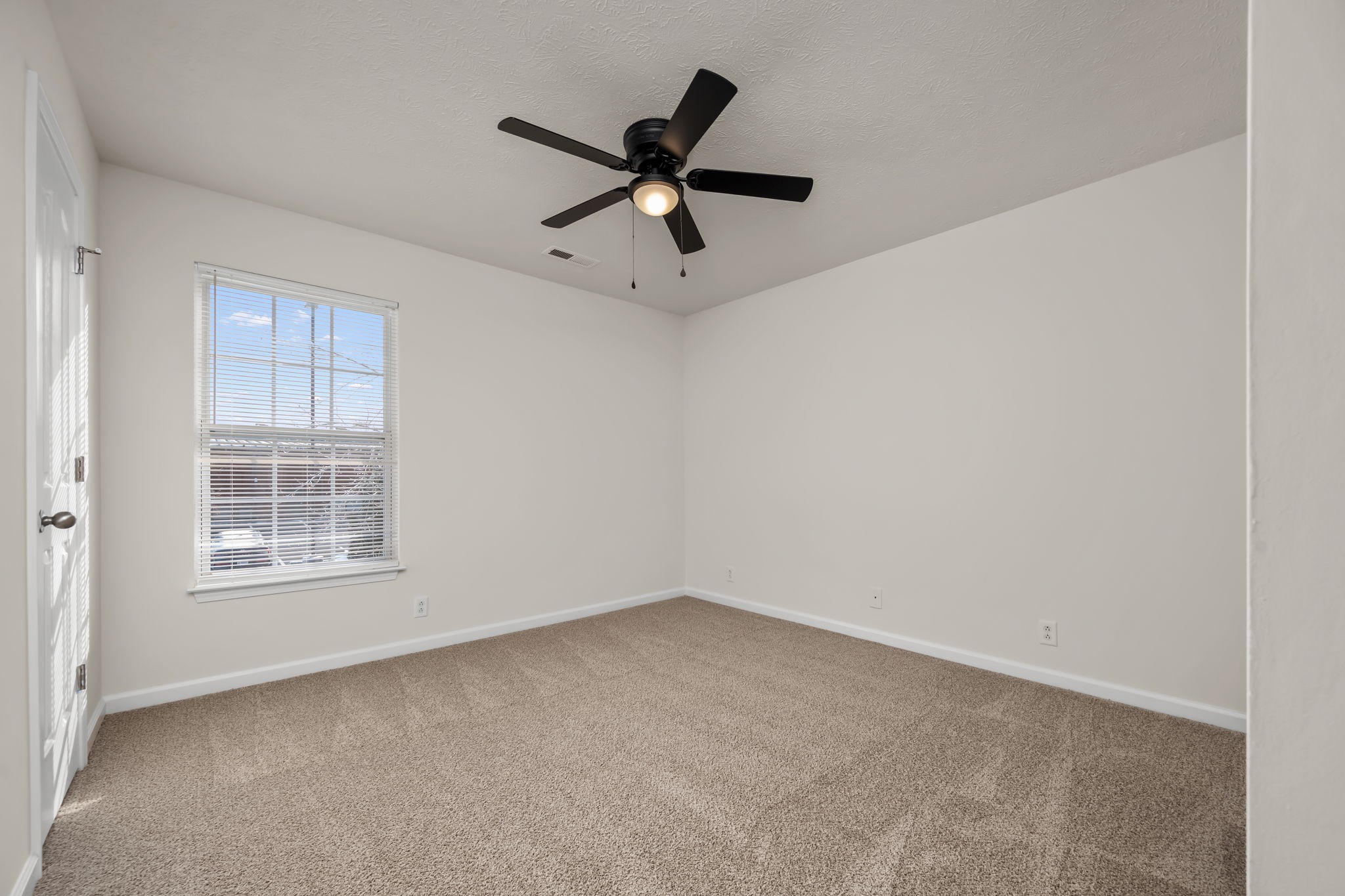 2961 South Rutherford Boulevard, Unit A1 Murfreesboro, TN 37130 - Photo 14 of 21