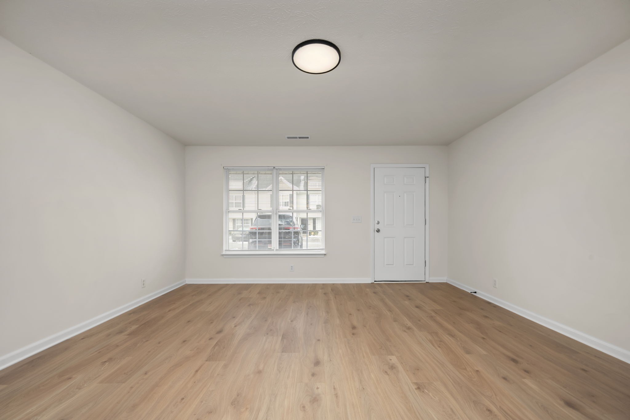 2961 South Rutherford Boulevard, Unit A1 Murfreesboro, TN 37130 - Photo 5 of 21