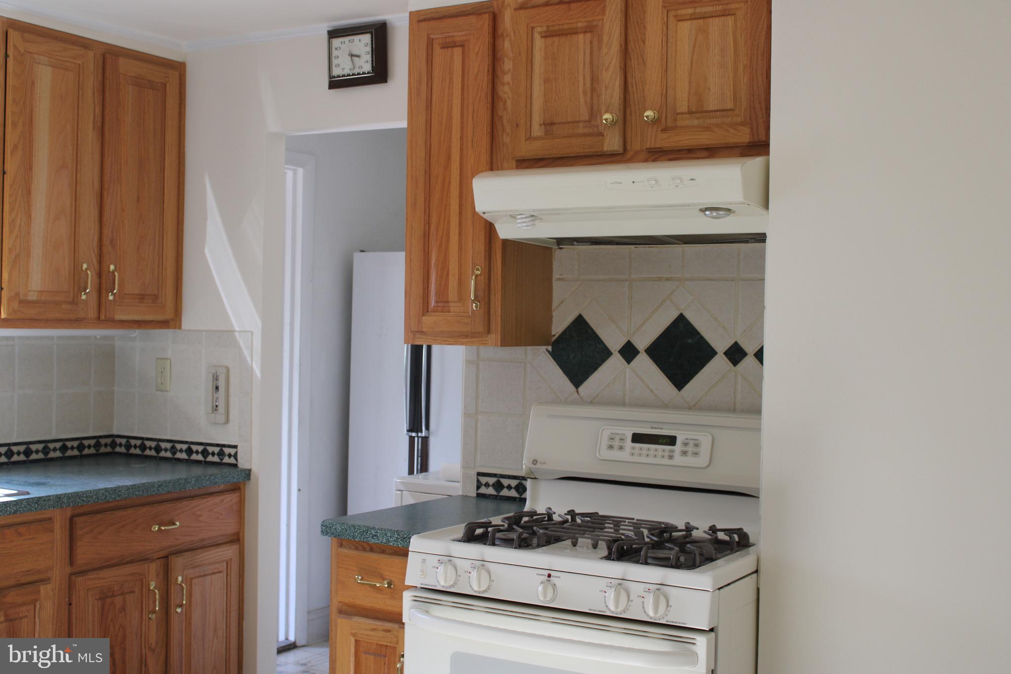 448 Andrew Road Huntingdon Valley, PA 19006 - Photo 22 of 29 Gallery Image 22