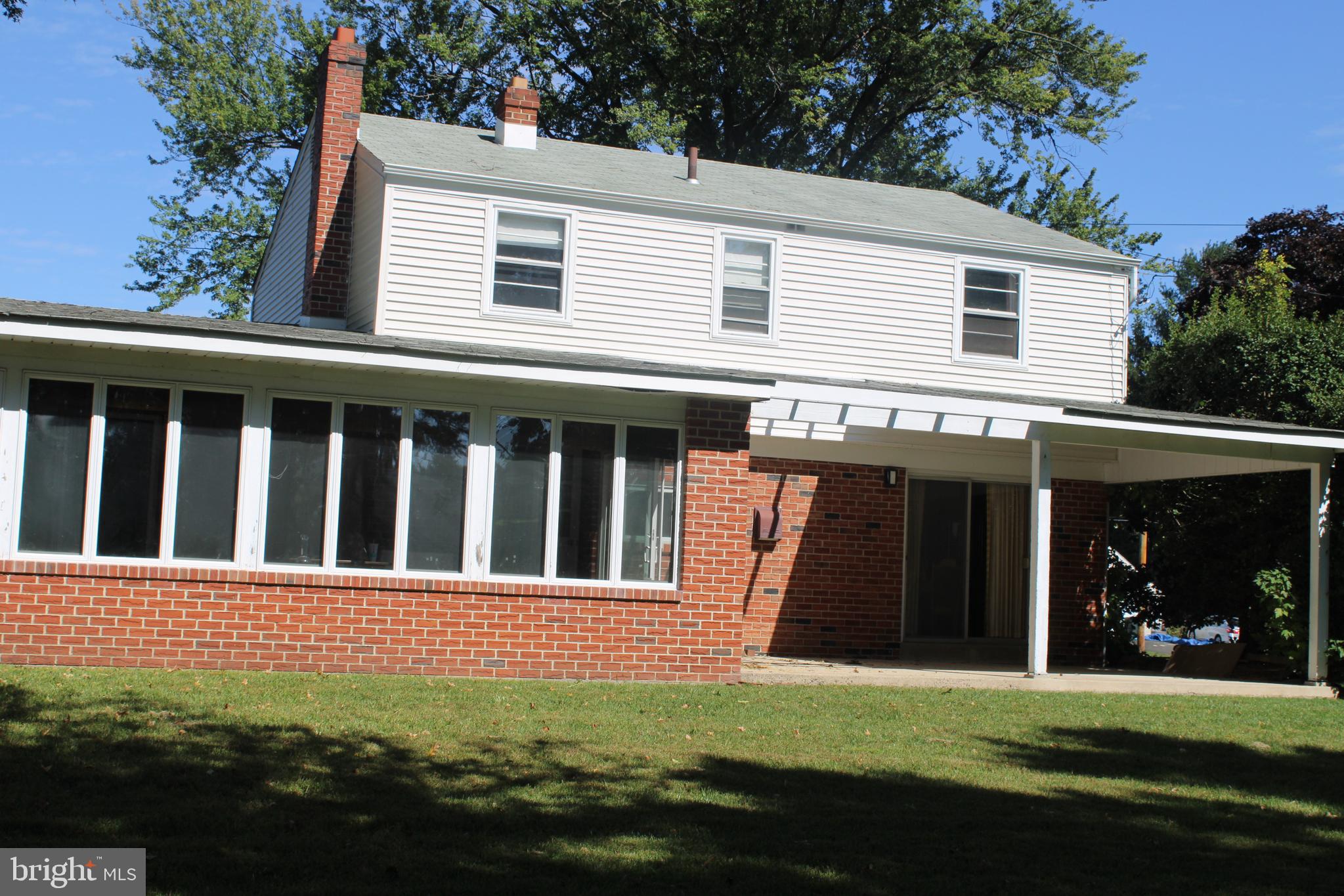 448 Andrew Road Huntingdon Valley, PA 19006 - Photo 5 of 29 Gallery Image 5