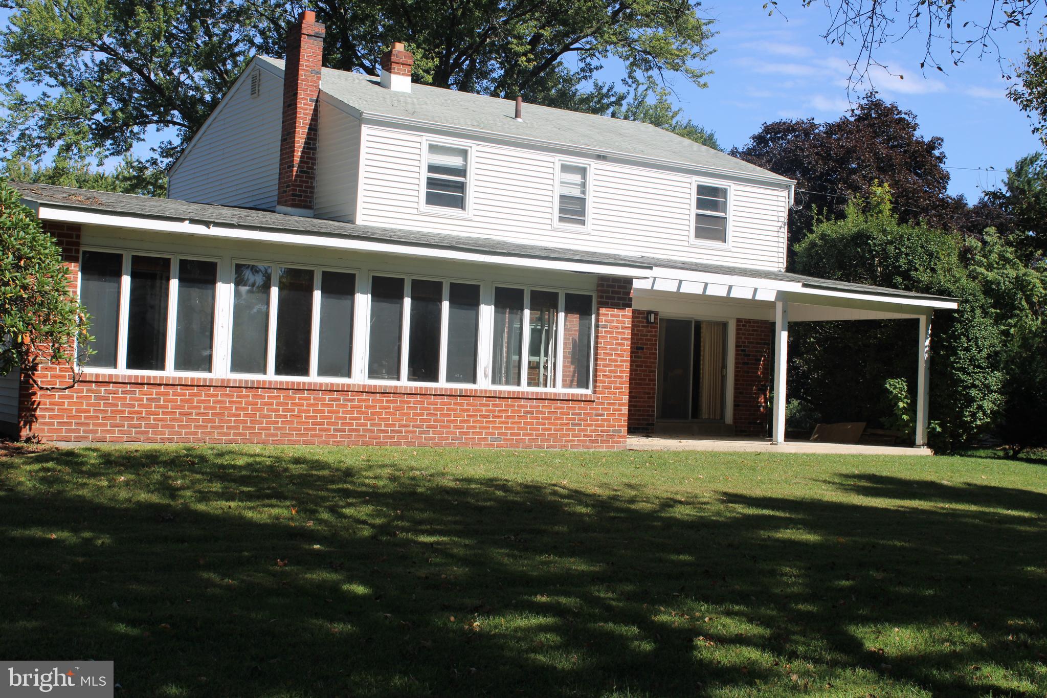 448 Andrew Road Huntingdon Valley, PA 19006 - Photo 7 of 29 Gallery Image 7