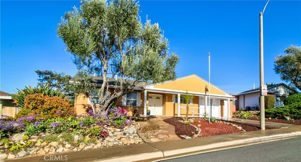 $900,000 | 16445 Roca Drive, San Diego, CA 92128