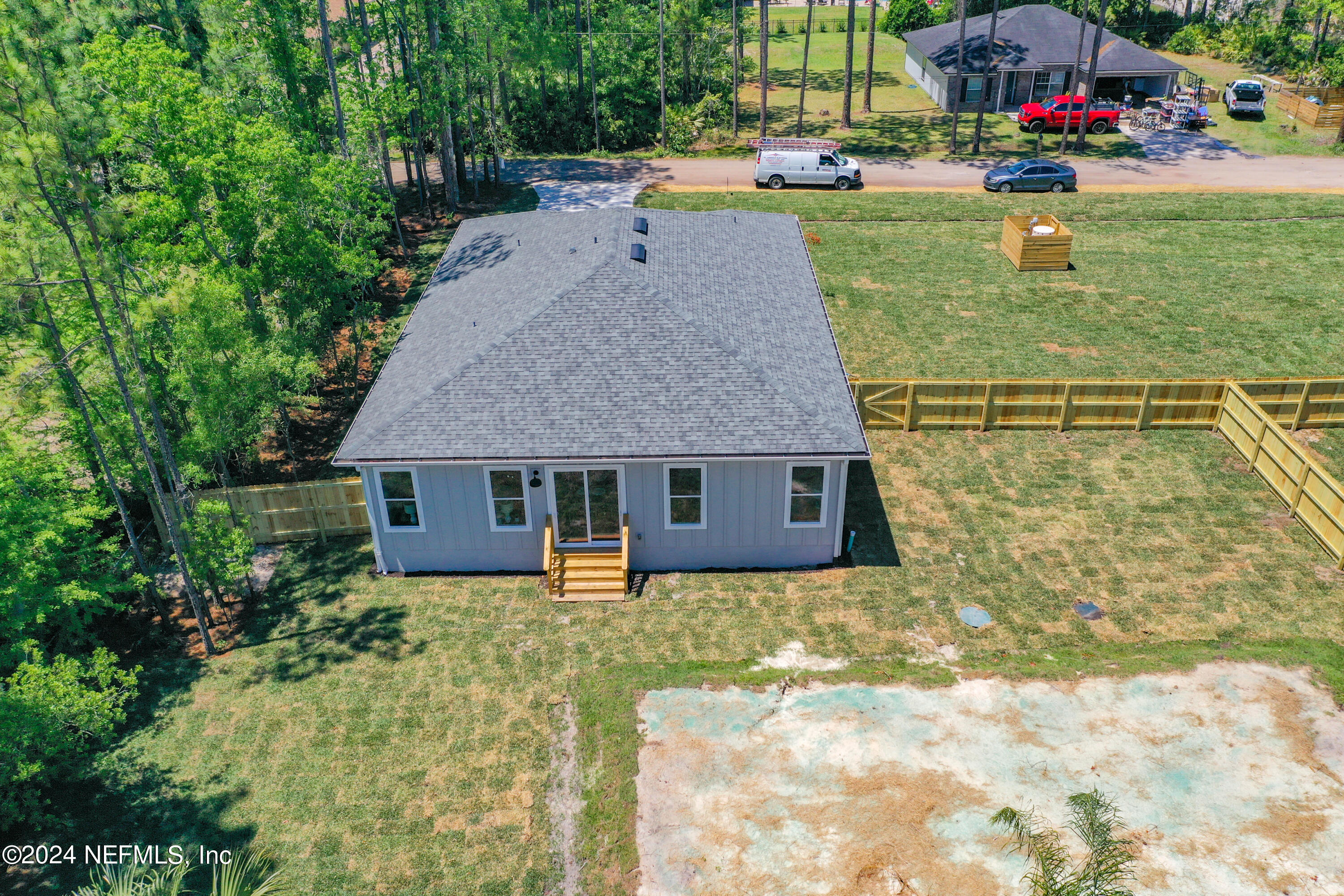 2909 Brougham Jacksonville, FL 32246 - Photo 34 of 46 a front view of house with yard
