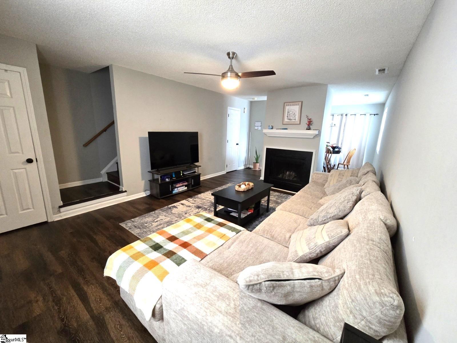 2 Allenwood Lane Greer, SC 29650 - Photo 2 of 24