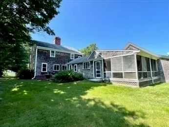 $2,550 | 34 Wapping Road, Unit 1, Kingston, MA 02364