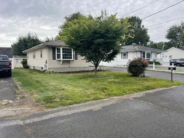 $330,000 | 51 Beaumont Avenue, Chicopee, MA 01013