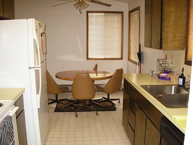 518 North Collins Road, Unit 520 Spokane Valley, WA 99216 - Photo 4 of 9 Gallery Image 4