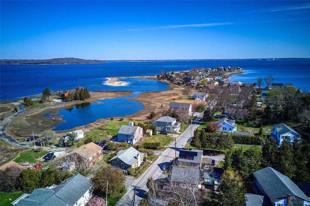 1024 Anthony Road Portsmouth, RI 02871 - Photo 36 of 42 Gallery Image 36