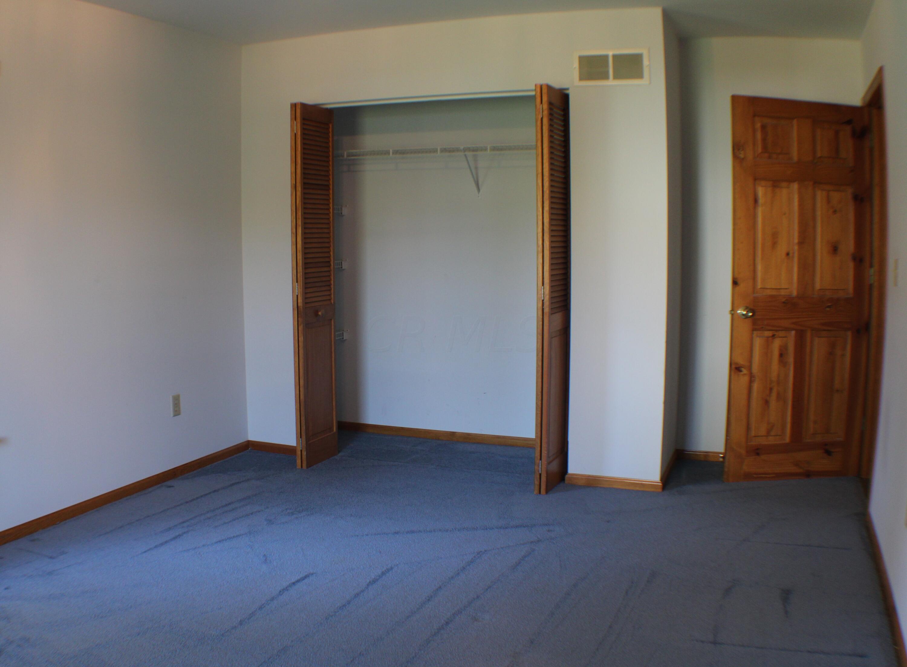51 Hamburg Road Southwest Lancaster, OH 43130 - Photo 34 of 45 bedroom 2 closet