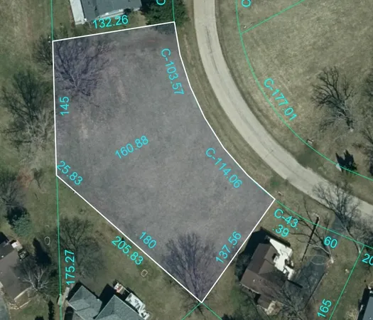 $32,900 | 1965 Baintree Road, Lake Summerset, IL 61019