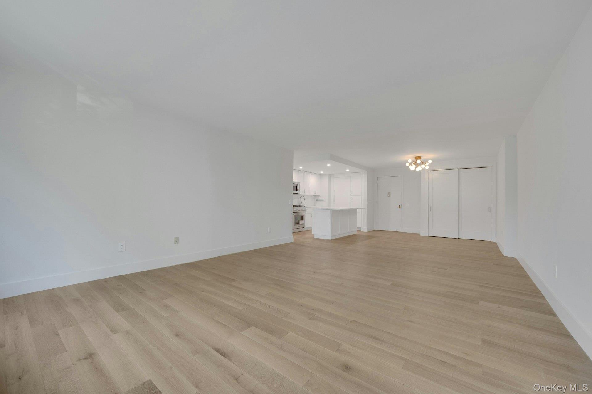 1270 North Avenue, Unit 1P New Rochelle, NY 10804 - Photo 7 of 35