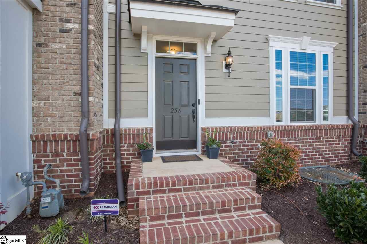 256 Rocky Slope Road Greenville, SC 29607 - Photo 2 of 28 Gallery Image 2