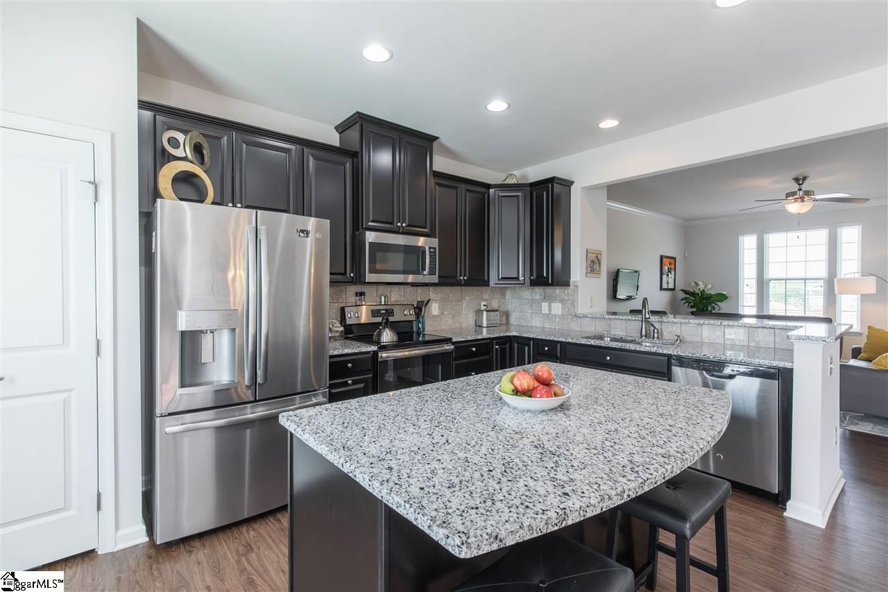 256 Rocky Slope Road Greenville, SC 29607 - Photo 5 of 28 Gallery Image 5