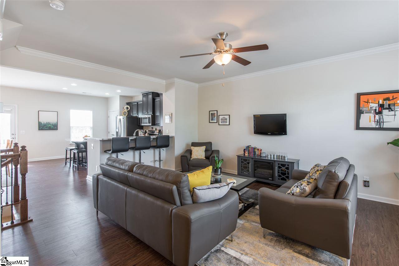256 Rocky Slope Road Greenville, SC 29607 - Photo 7 of 28 Gallery Image 7