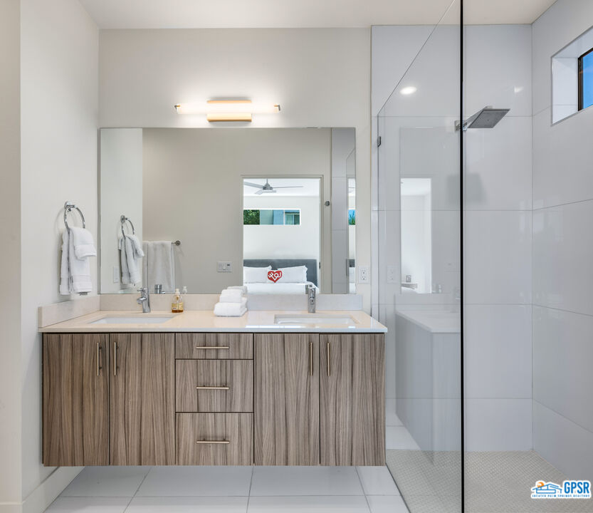 152 The River Palm Springs, CA 92262 - Photo 16 of 46 Gallery Image 16