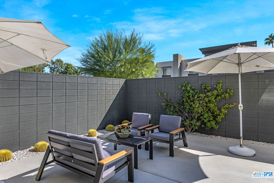 152 The River Palm Springs, CA 92262 - Photo 32 of 46 Gallery Image 32