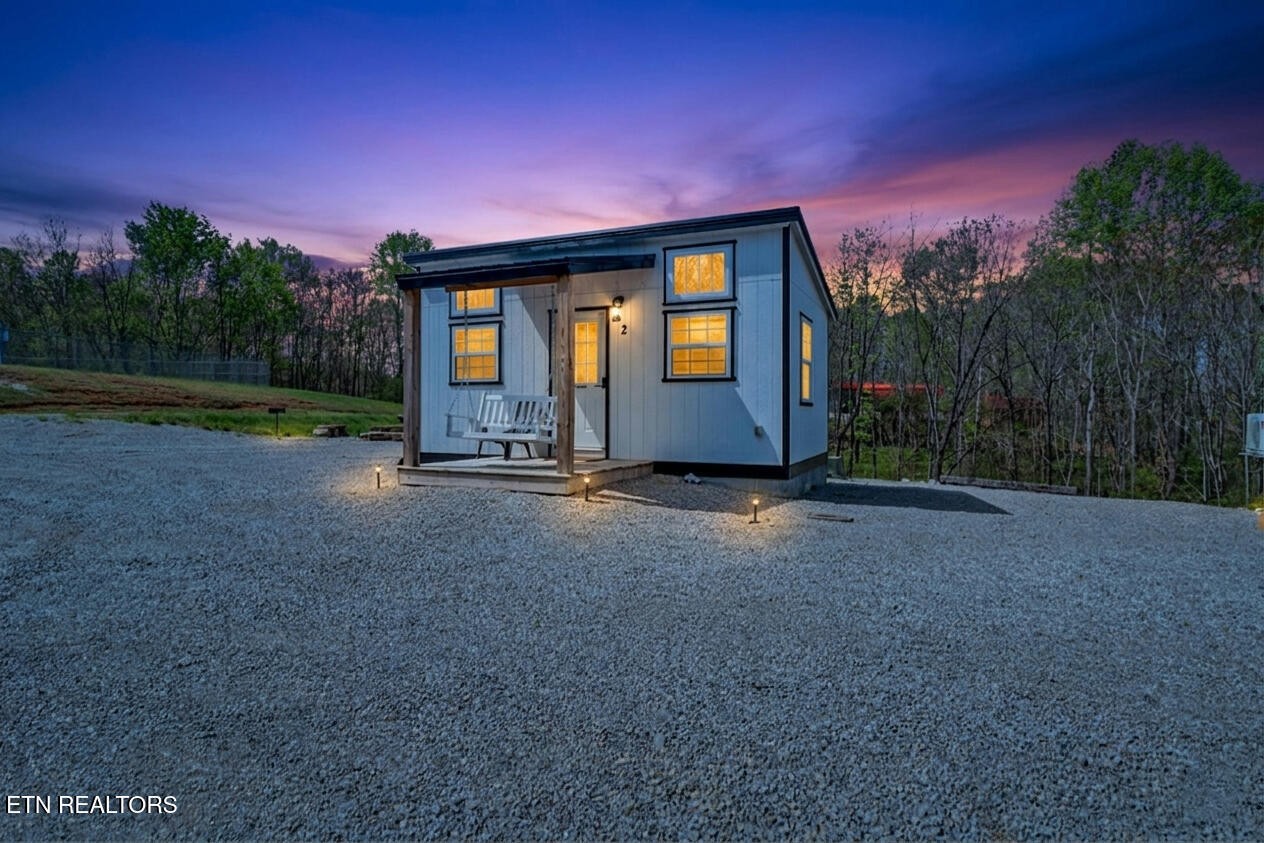 5087 Eagles Cv Road Byrdstown, TN 38549 - Photo 2 of 38