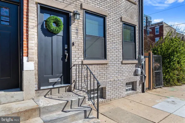 $3,200 | 1507 West Thompson Street, Philadelphia, PA 19121