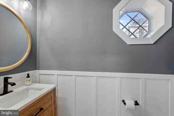 $3,200 | 1507 West Thompson Street, Philadelphia, PA 19121