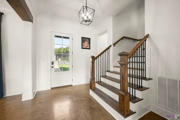 $1,475,000 | 10118 La Highway, St. Francisville, LA 70775