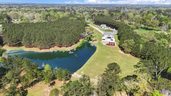 $1,475,000 | 10118 La Highway, St. Francisville, LA 70775