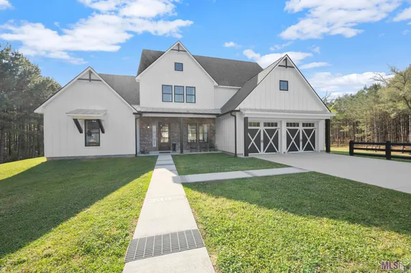 $1,475,000 | 10118 La Highway, St. Francisville, LA 70775