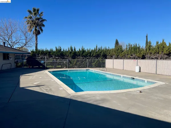 $189,900 | 4603 Balfour Road, Unit 8, Brentwood, CA 94513